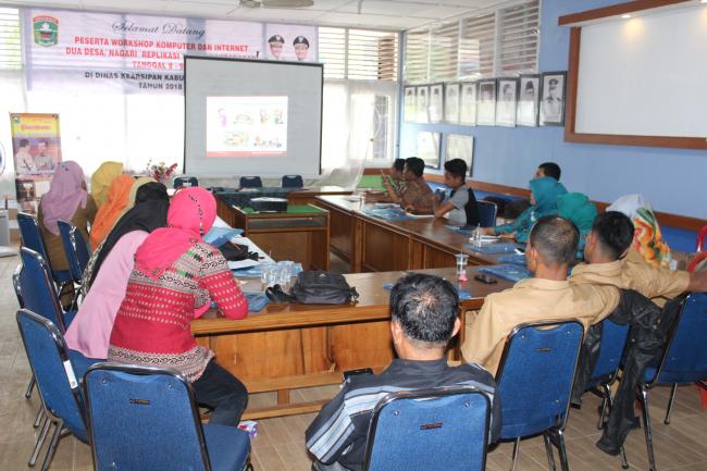 WORKSHOP KOMPUTER DAN INTERNET (TIK) DESA REPLIKASI TAHUN 2018 