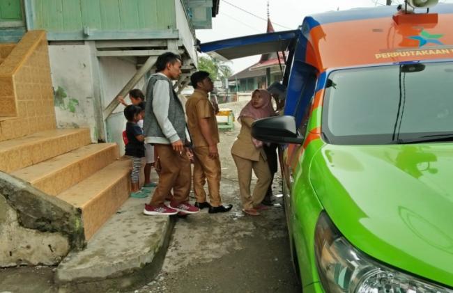 PERPUSTAKAAN UMUM DAERAH MOU DENGAN DINAS KEARSIPAN DAN PERPUSTAKAAN PROVINSI SUMATERA BARAT