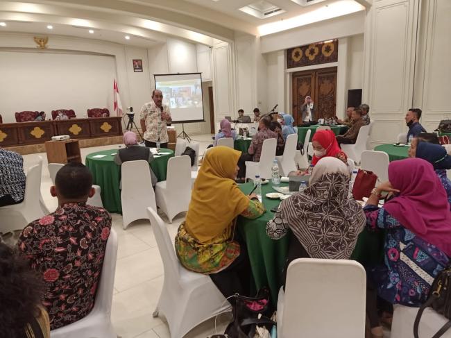 DIREKTORAT KEARSIPAN DAERAH II (JAWA, SUMATERA) MENGGELAR WORKSHOP